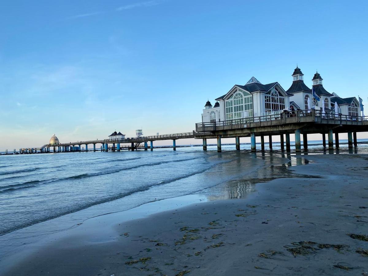 Strandhaus Manatee Mit Sauna Und Kamin Sellin  Екстер'єр фото