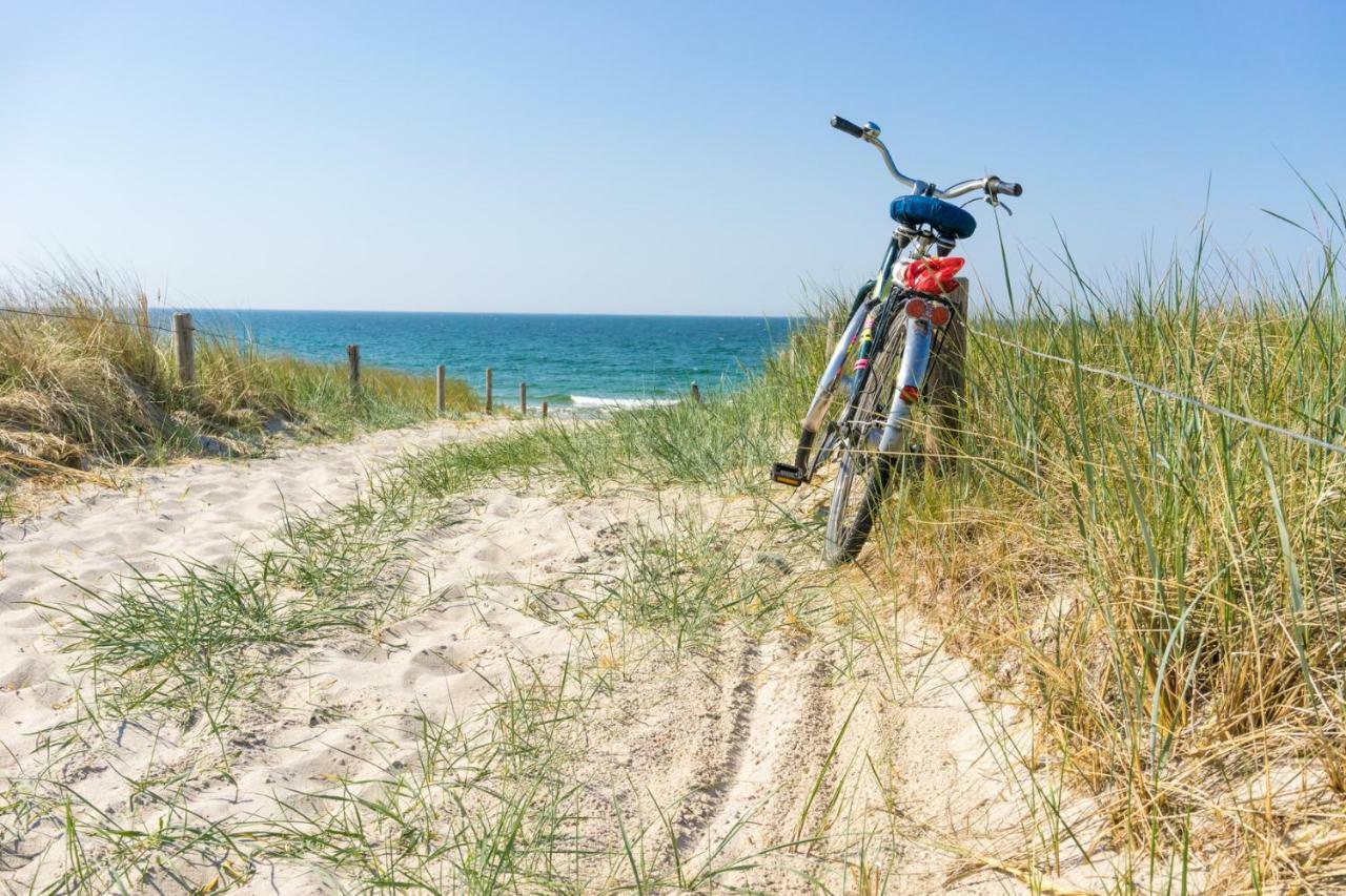 Strandhaus Manatee Mit Sauna Und Kamin Sellin  Екстер'єр фото