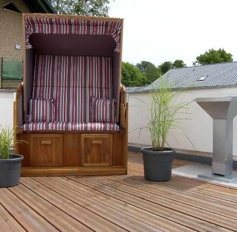 Strandhaus Manatee Mit Sauna Und Kamin Sellin  Екстер'єр фото