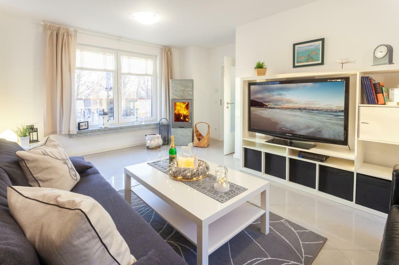 Strandhaus Manatee Mit Sauna Und Kamin Sellin  Екстер'єр фото